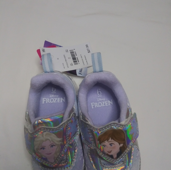 Frozen Light Up Sneakers - Picture 3 of 7
